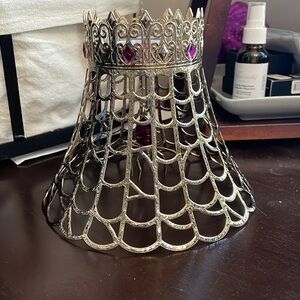 Bath and Body Works Halloween candle spider holder with purple spider gem! NWT!